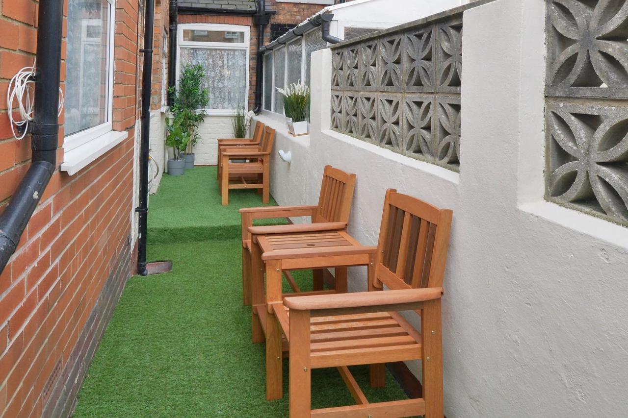Spacious Modern Ground Floor Apartment, For Up To 6 Guests 스카버러 외부 사진