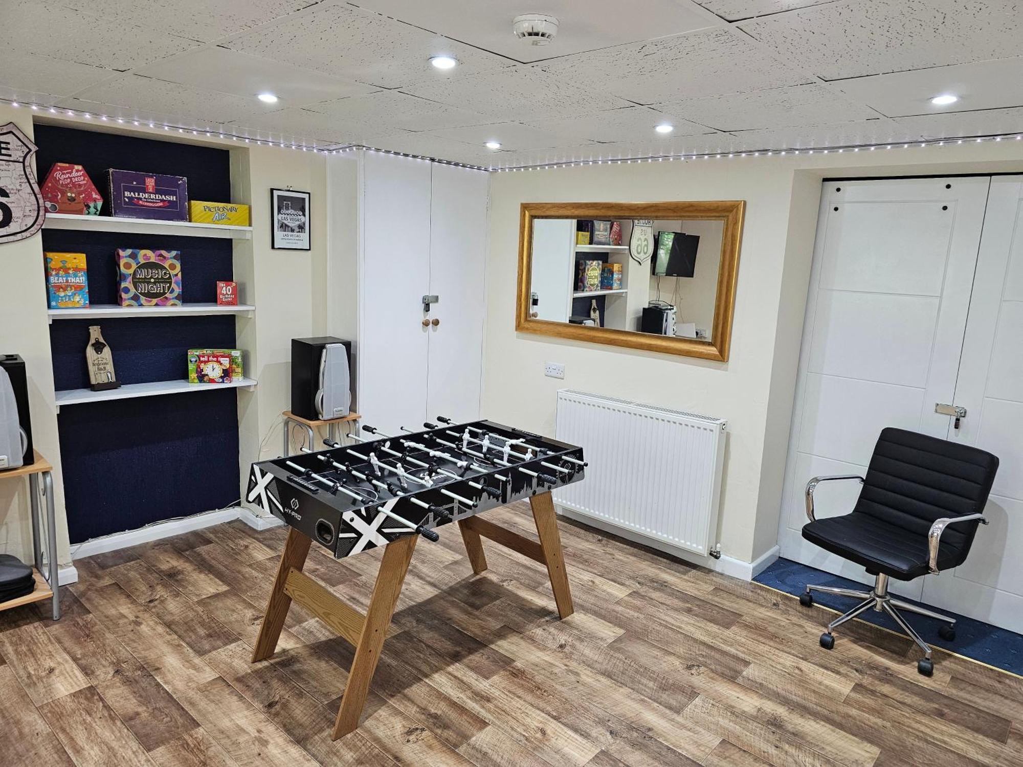 Spacious Modern Ground Floor Apartment, For Up To 6 Guests 스카버러 외부 사진