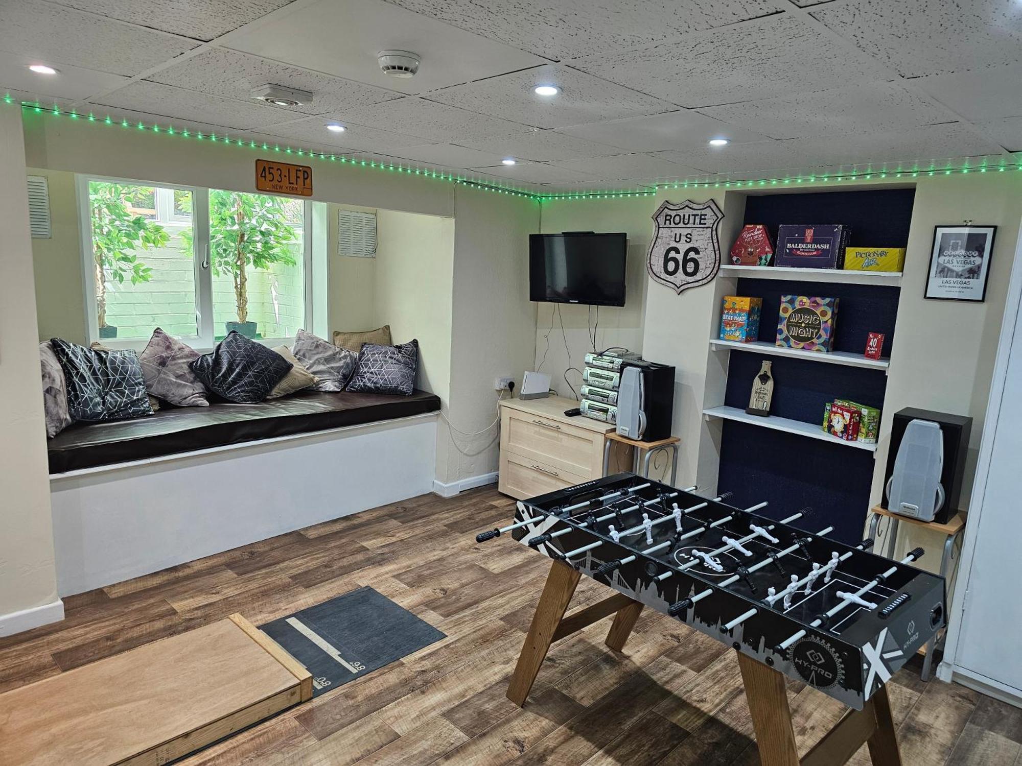 Spacious Modern Ground Floor Apartment, For Up To 6 Guests 스카버러 외부 사진